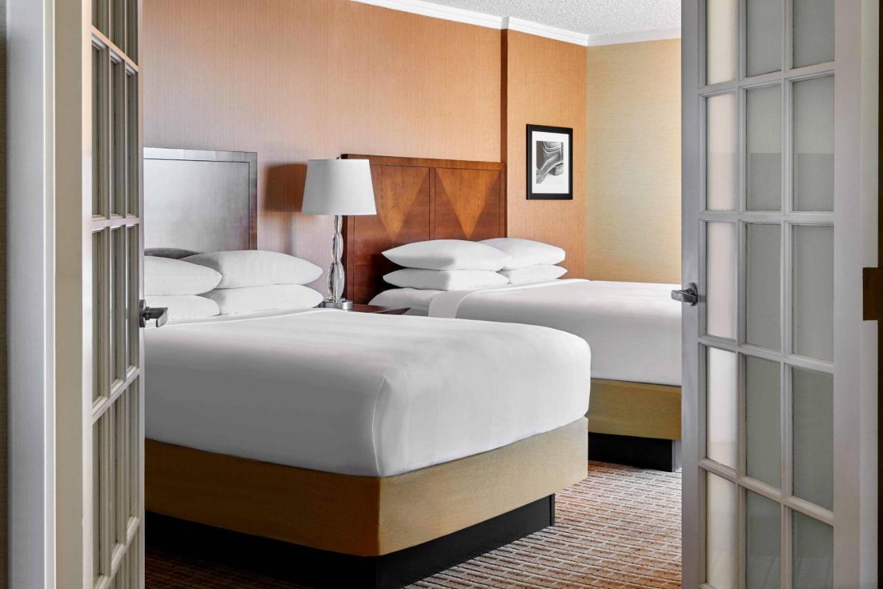 Отель Scottsdale Marriott Old Town Экстерьер фото