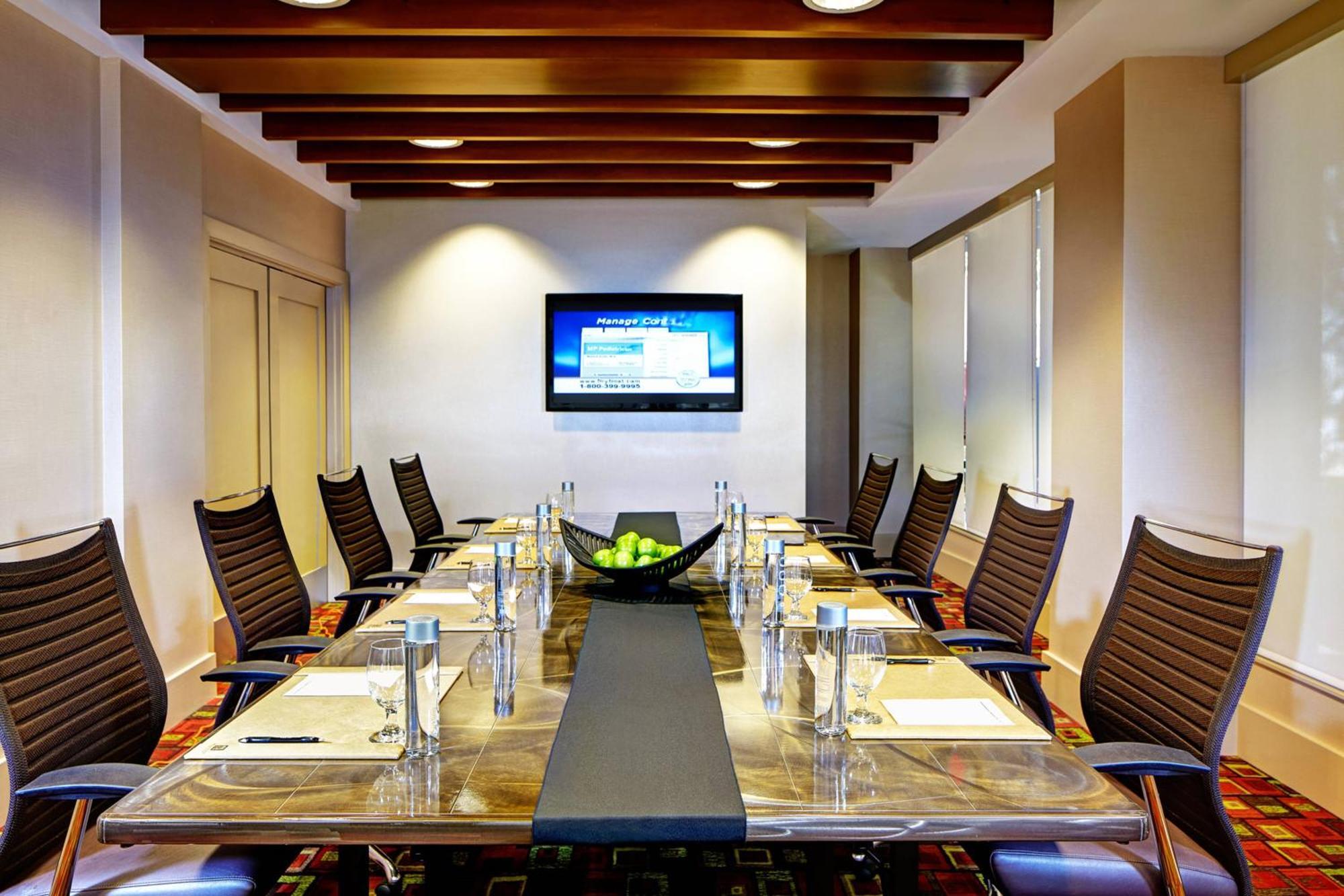Отель Scottsdale Marriott Old Town Экстерьер фото