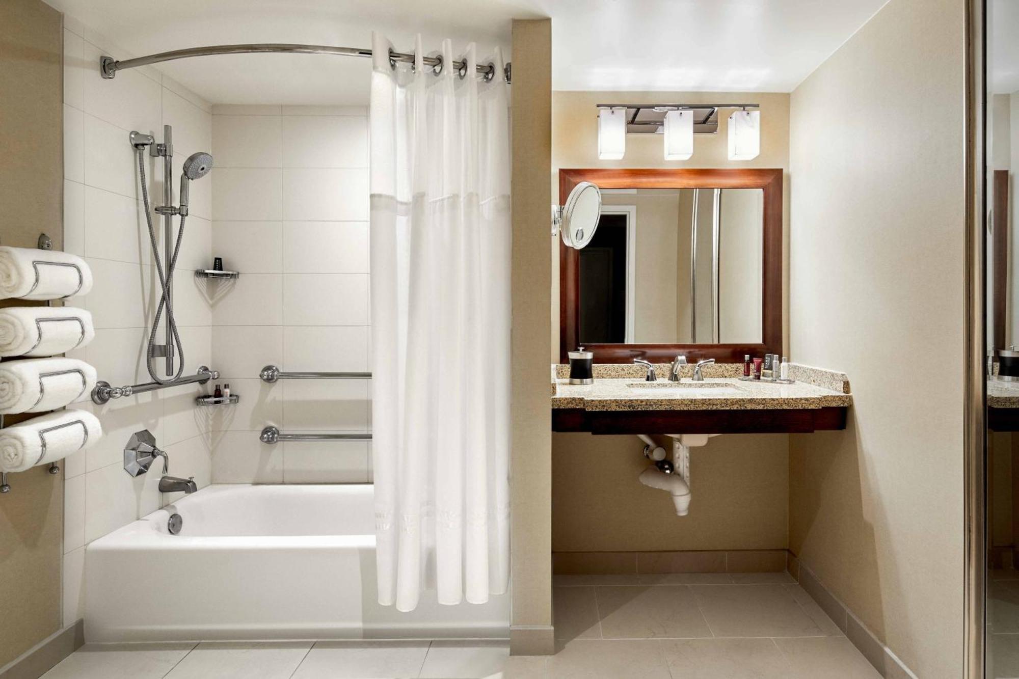 Отель Scottsdale Marriott Old Town Экстерьер фото